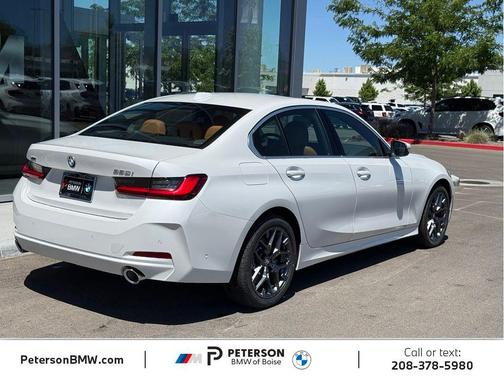 Mineral White Metallic 2026 BMW 330 xDrive NA