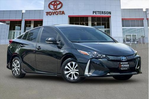 2022 Toyota Prius Prime XLE