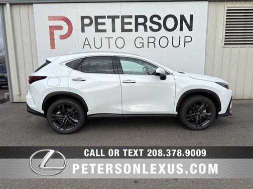 2026 Lexus NX 450h+ Luxury