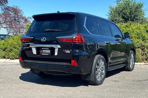 2017 Lexus LX 570 Base