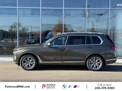 2026 BMW X7 xDrive40i