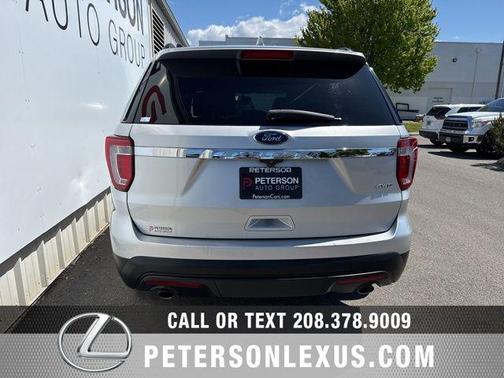 Ingot Silver 2017 Ford Explorer Base