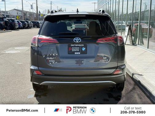 2018 Toyota RAV4 Hybrid SE