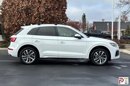 White 2024 Audi Q5 45 S line Premium Plus