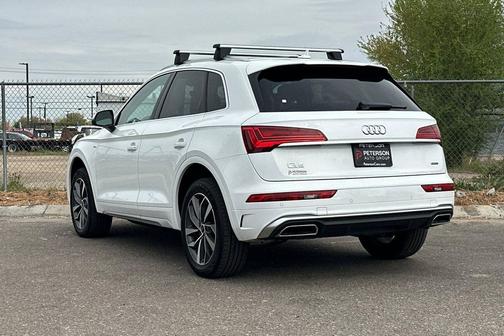 2024 Audi Q5 45 S line Premium Plus