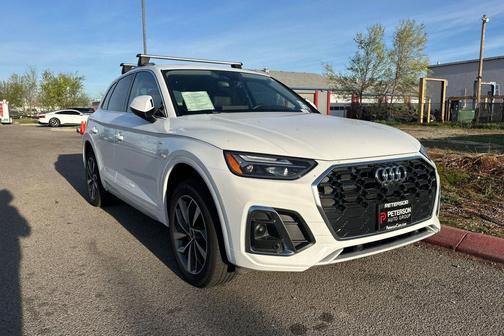 2024 Audi Q5 45 S line Premium Plus
