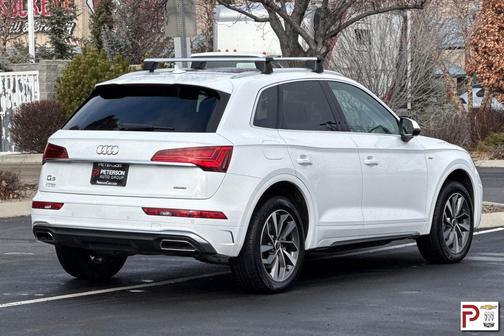 White 2024 Audi Q5 45 S line Premium Plus