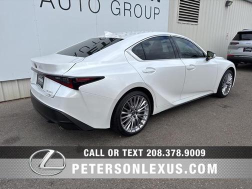 2023 Lexus IS 300 Base