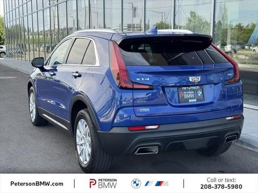 2023 Cadillac XT4 Luxury