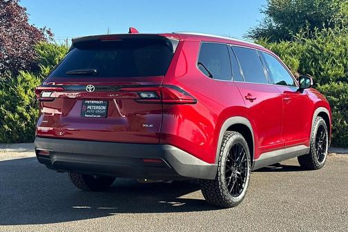2024 Toyota Grand Highlander XLE
