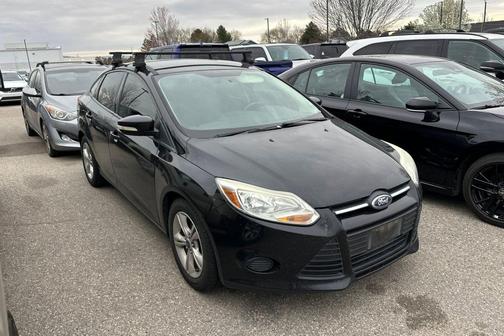 Tuxedo Black Metallic 2014 Ford Focus SE