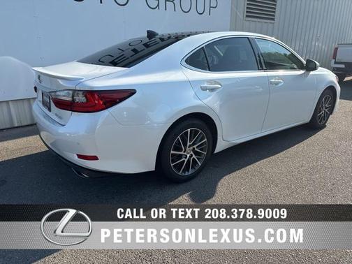 2017 Lexus ES 350 Base