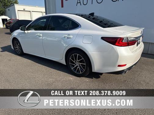 2017 Lexus ES 350 Base