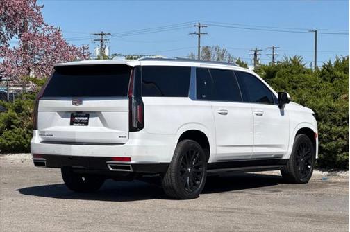 2023 Cadillac Escalade ESV Premium Luxury