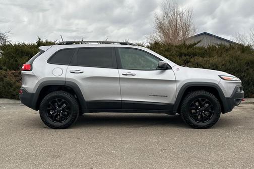 2018 Jeep Cherokee Trailhawk