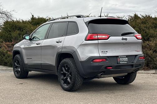 2018 Jeep Cherokee Trailhawk