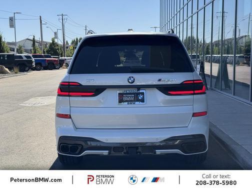 2026 BMW X7 M60i