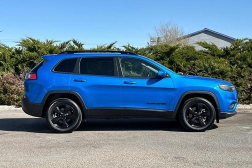 2021 Jeep Cherokee Latitude Plus