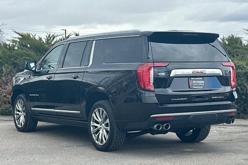 2022 GMC Yukon XL Denali