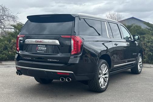 2022 GMC Yukon XL Denali