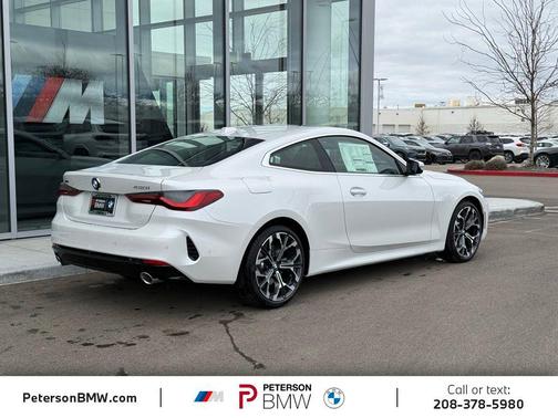 Mineral White Metallic 2026 BMW 430 i xDrive