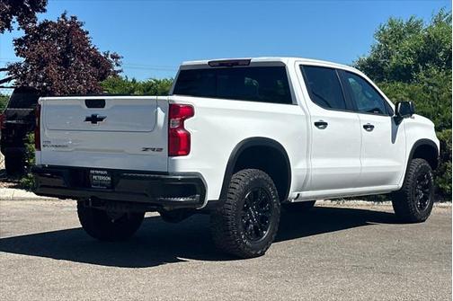 2024 Chevrolet Silverado 1500 ZR2