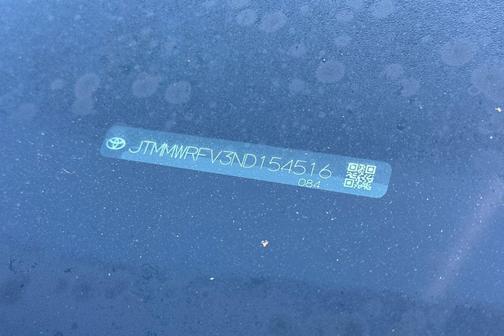 2022 Toyota RAV4 Hybrid LE