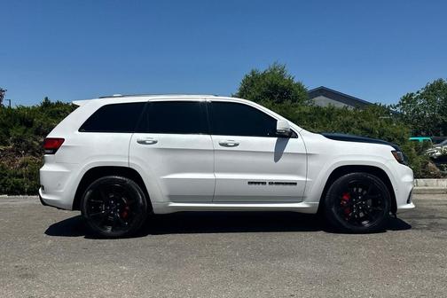 2021 Jeep Grand Cherokee SRT