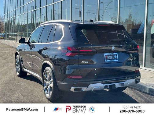 Black Sapphire Metallic 2026 BMW X5 xDrive40i