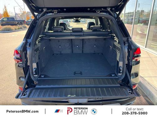 Black Sapphire Metallic 2026 BMW X5 xDrive40i