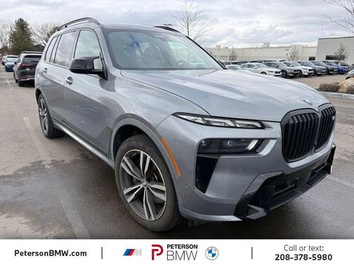 2024 BMW X7 M60i