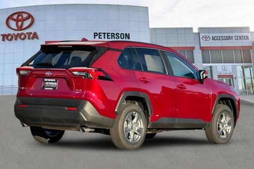 2025 Toyota RAV4 Hybrid XLE