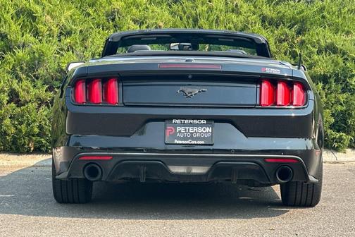 2015 Ford Mustang EcoBoost Premium
