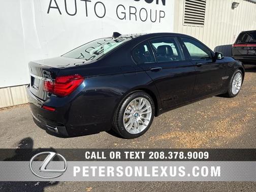 2015 BMW 750 I