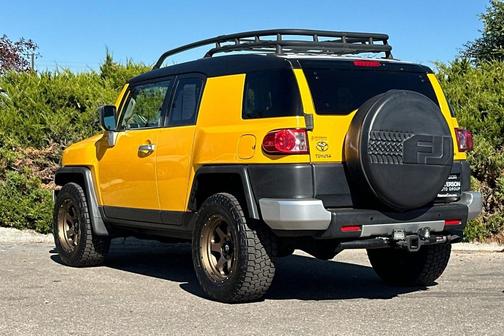 2007 Toyota FJ Cruiser Base