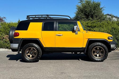 2007 Toyota FJ Cruiser Base