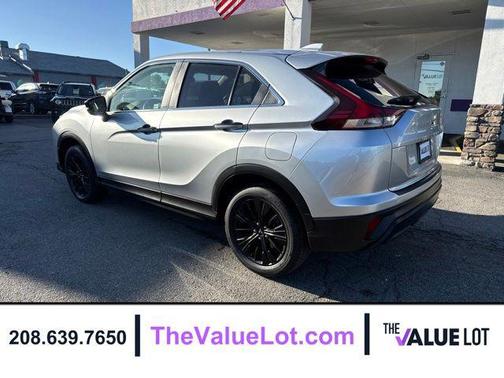 Alloy Silver Metallic 2022 Mitsubishi Eclipse Cross LE
