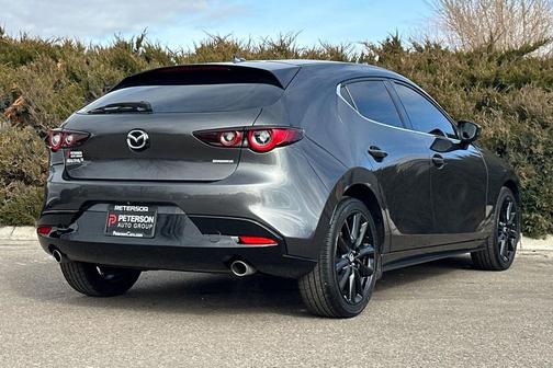 2022 Mazda Mazda3 FWD w/Premium Package