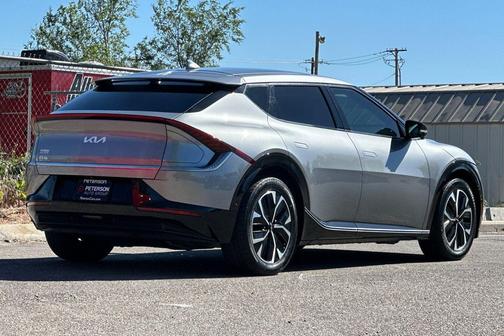 Steel Gray 2022 Kia EV6 Wind