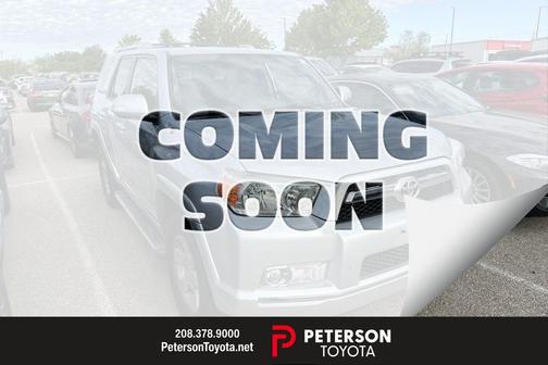 Classic Silver Metallic 2011 Toyota 4Runner SR5