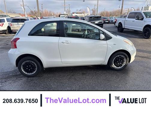 2008 Toyota Yaris Base