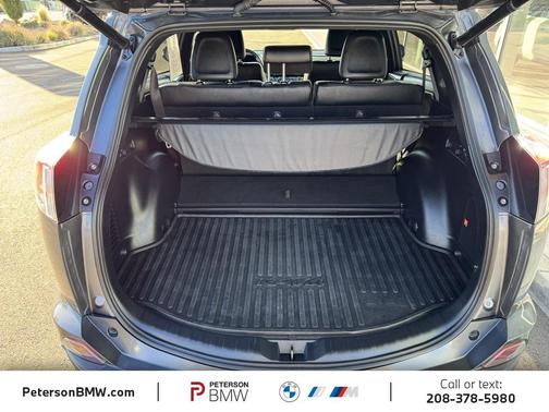 2017 Toyota RAV4 Hybrid SE