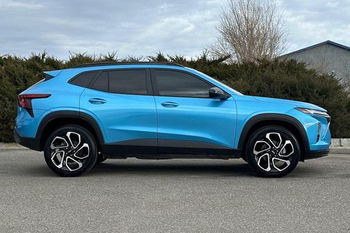 2025 Chevrolet Trax FWD 2RS