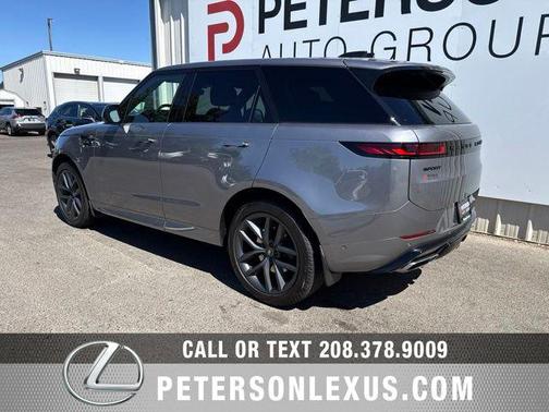 Borasco Gray Metallic 2024 Land Rover Range Rover Sport SE