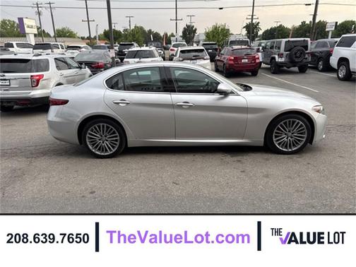 2017 Alfa Romeo Giulia Ti