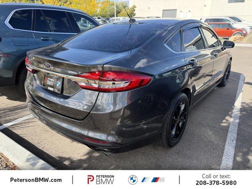 2017 Ford Fusion SE