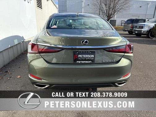 2025 Lexus ES 350 Base