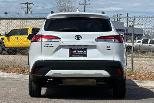 2022 Toyota Corolla Cross LE
