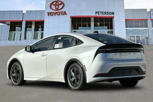 2026 Toyota Prius Plug-In Hybrid SE