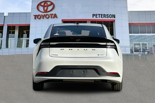 2026 Toyota Prius Plug-In Hybrid SE
